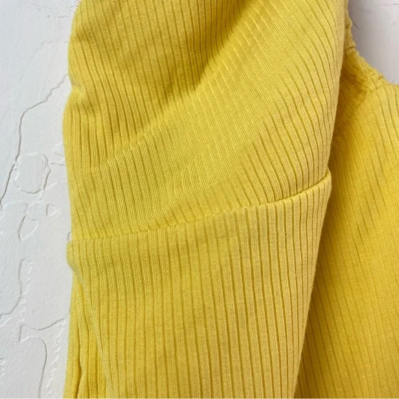 Aritzia Wilfred Yellow Merci Ribbed Halter Crop Top Size Medium - Picture 4 of 13
